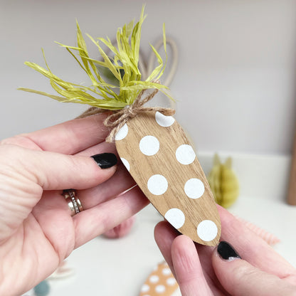 Wooden Carrot Hanger - Available in 2 Styles