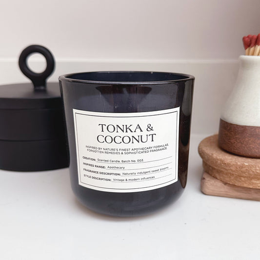 Medium Tonka & Coconut Scented Candle